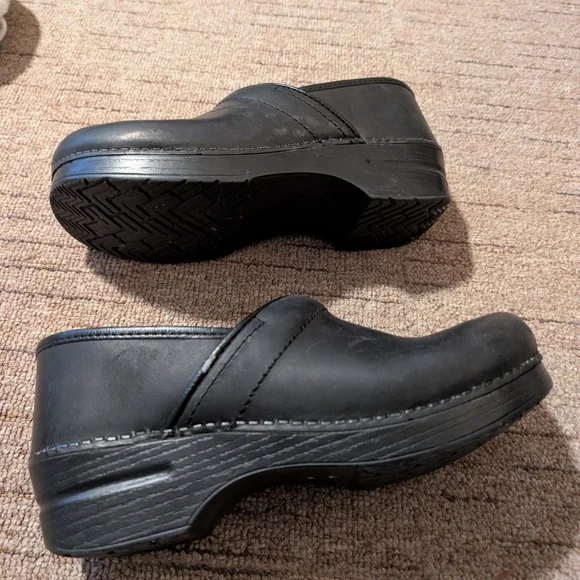 Dansko LT Black Leather Clogs Size 40/ 9.5 - Picture 5 of 5